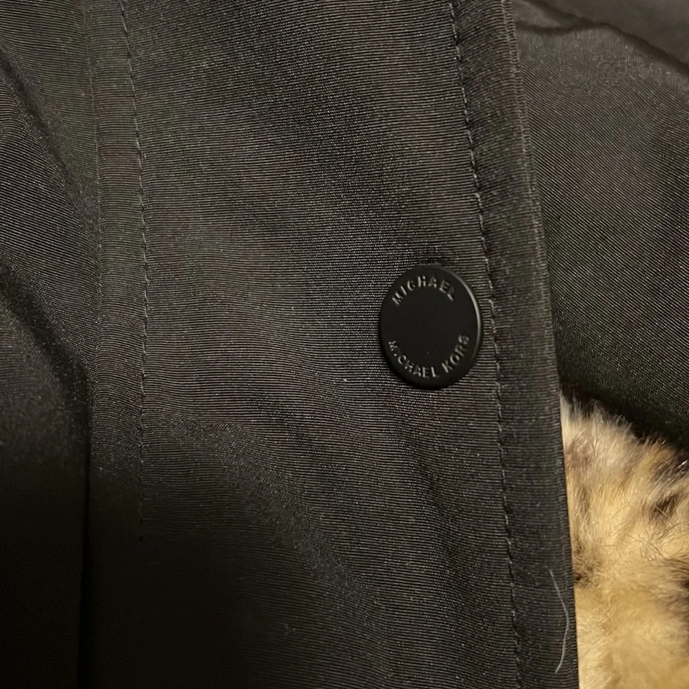 MK parka - Picture 5 of 11